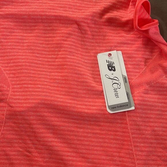 J Crew x New Balance Pink Racerback Tank M - Picture 4 of 6